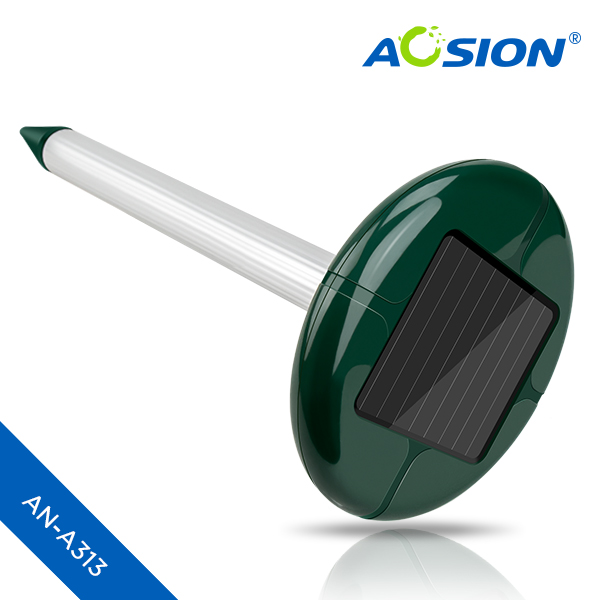 AOSION®  Solar Sonic And Vibrating Mole Repeller AN-A313